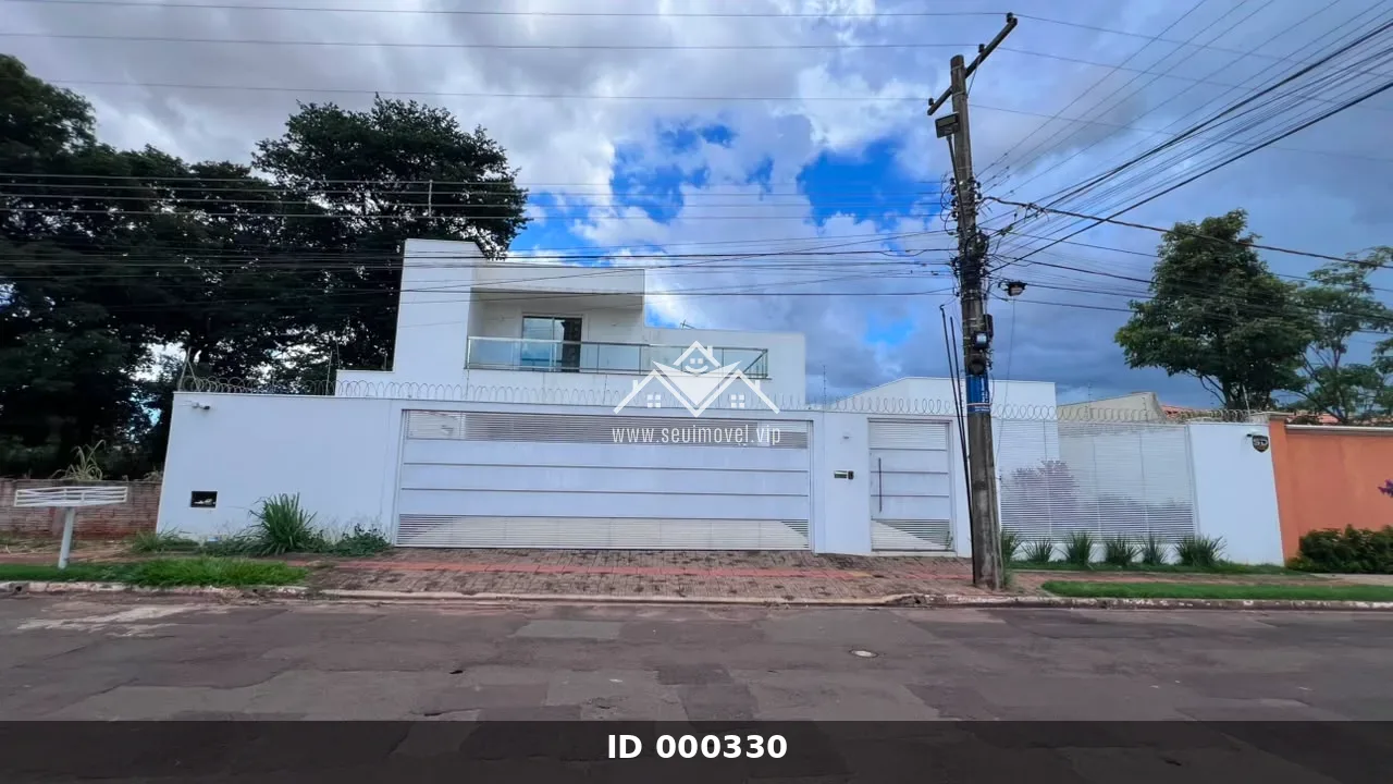 SOBRADO ALTO PADRÃO NO CHÁCARA CACHOEIRA