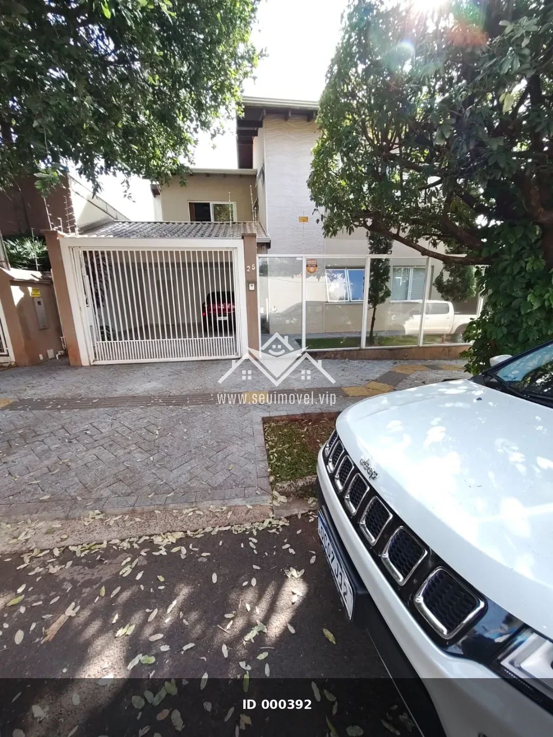 Sobrado 4 quartos, piscina rico em armários